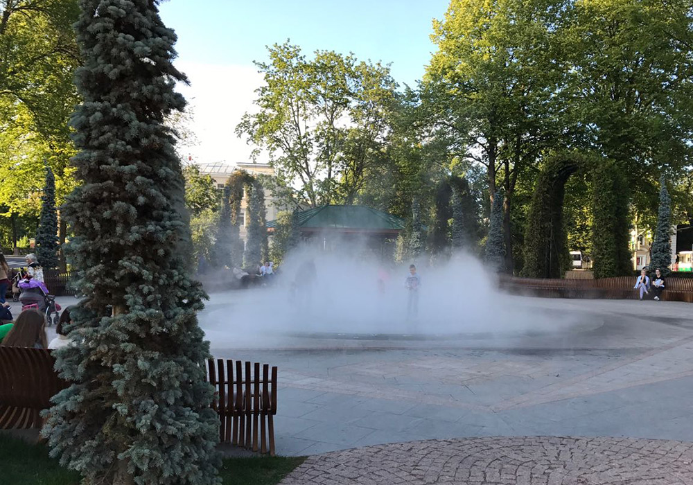 High pressure fog for fountains